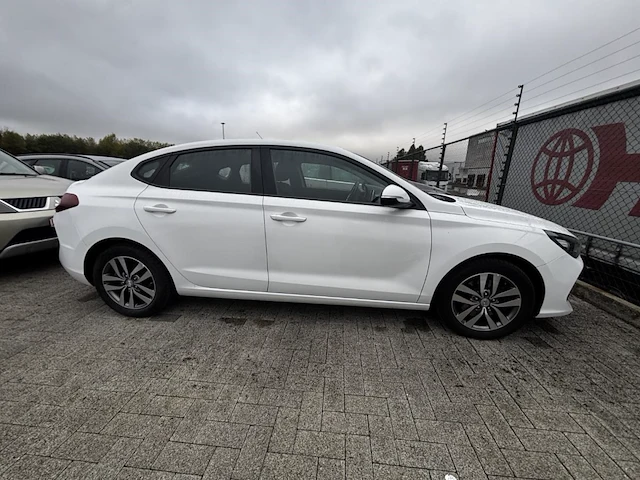Hyundai i30 fastback life t-gdi,2018 - afbeelding 20 van  25