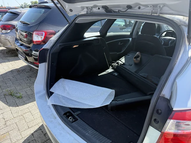 Hyundai i30 sw 1.6 crdi lounge 110, 2016 - afbeelding 13 van  29