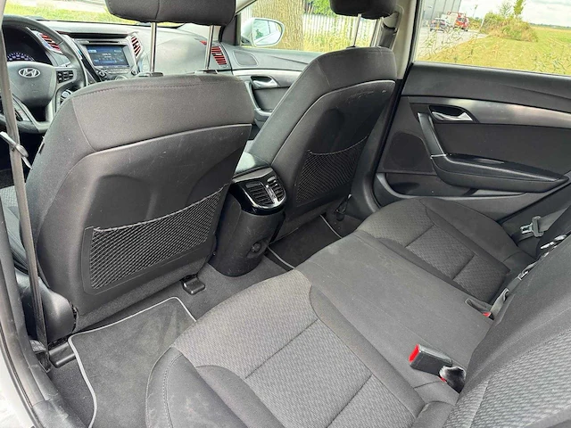 Hyundai i40 1.6 gdi b. bns ed.clima 1-kjn-52 - afbeelding 6 van  27