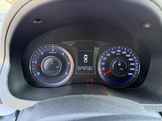 Hyundai i40 wagon blue crdi 115 isg, 2015 - afbeelding 15 van  32