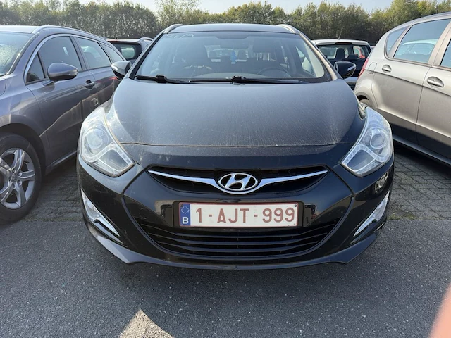 Hyundai i40 wagon blue crdi 115 isg, 2015 - afbeelding 2 van  32