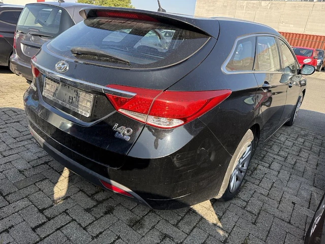 Hyundai i40 wagon blue crdi 115 isg, 2015 - afbeelding 4 van  32