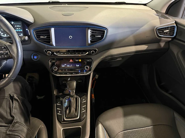 Hyundai ioniq 1.6 gdi first edition. kk-092-h - afbeelding 3 van  17