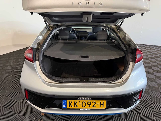 Hyundai ioniq 1.6 gdi first edition. kk-092-h - afbeelding 12 van  17
