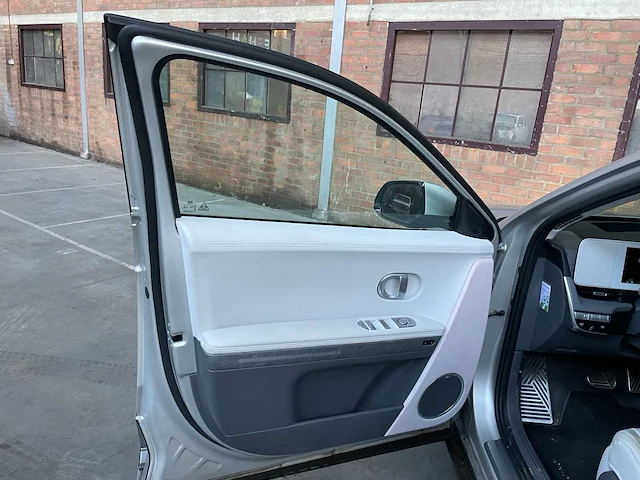 Hyundai ioniq 5 73 kwh lounge 218pk 2021 (origineel-nl + 1e eigenaar), n-994-kk - afbeelding 40 van  62