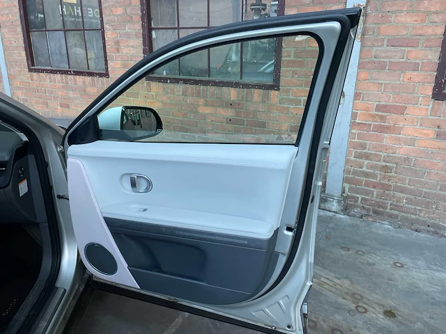 Hyundai ioniq 5 73 kwh lounge 218pk 2021 (origineel-nl + 1e eigenaar), n-994-kk - afbeelding 48 van  62