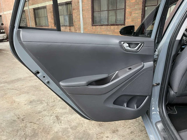 Hyundai ioniq comfort ev 38 kwh 136pk 2020 (origineel-nl) h-997-lf - afbeelding 25 van  42