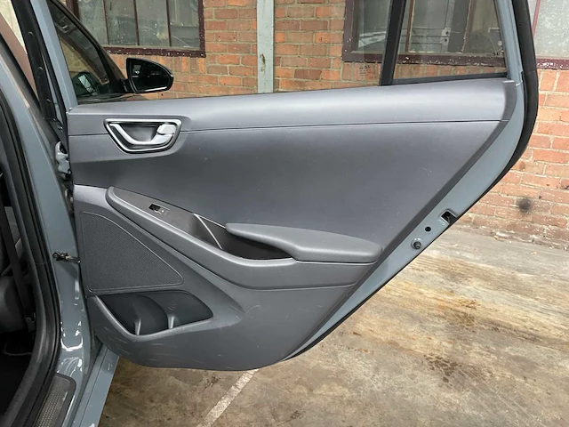 Hyundai ioniq comfort ev 38 kwh 136pk 2020 (origineel-nl) h-997-lf - afbeelding 28 van  42