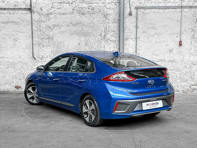 Hyundai ioniq premium ev 120pk 2018, rl-739-s - afbeelding 7 van  46