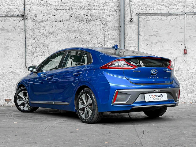 Hyundai ioniq premium ev 120pk 2018, rl-739-s - afbeelding 8 van  46