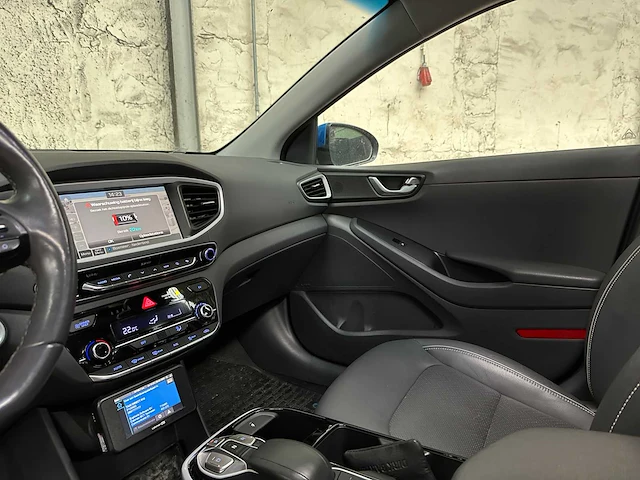 Hyundai ioniq premium ev 120pk 2018, rl-739-s - afbeelding 14 van  46