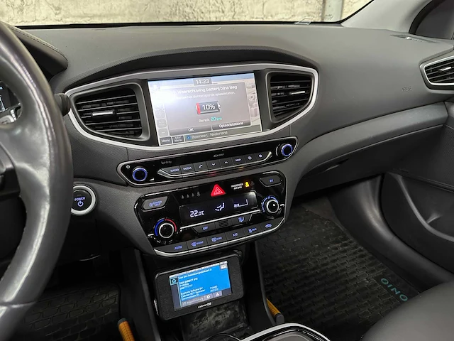 Hyundai ioniq premium ev 120pk 2018, rl-739-s - afbeelding 22 van  46