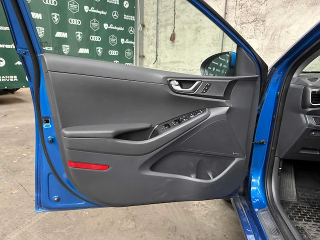 Hyundai ioniq premium ev 120pk 2018, rl-739-s - afbeelding 26 van  46