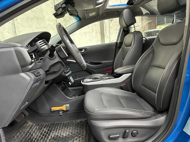 Hyundai ioniq premium ev 120pk 2018, rl-739-s - afbeelding 29 van  46