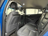 Hyundai ioniq premium ev 120pk 2018, rl-739-s - afbeelding 32 van  46