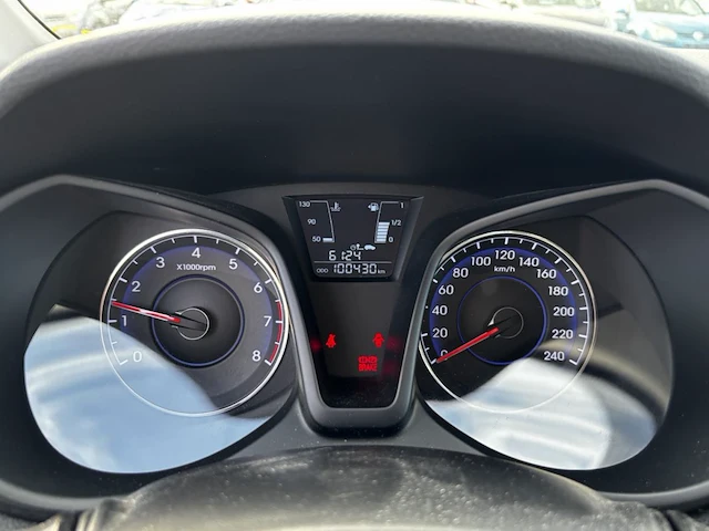Hyundai ix20 1.4i comfort,2011 - afbeelding 2 van  31