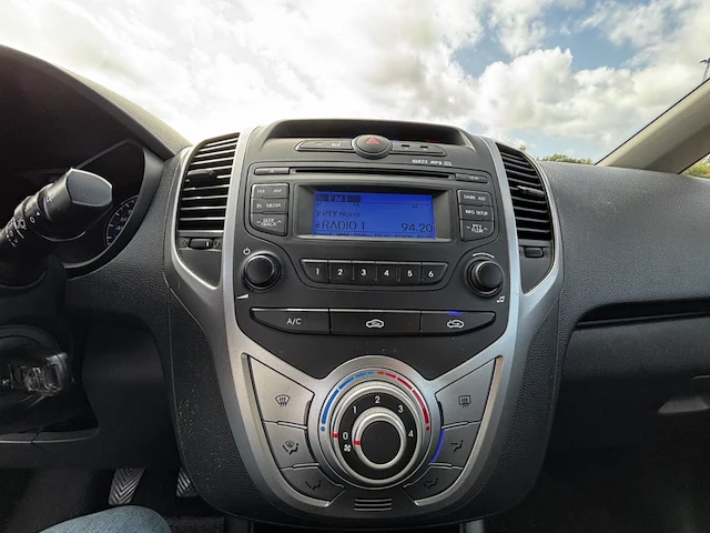 Hyundai ix20 1.4i comfort,2011 - afbeelding 4 van  31