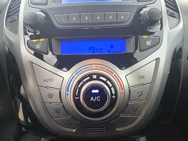 Hyundai ix20 1.6i go! car 2015 | n-175-kd - afbeelding 13 van  28