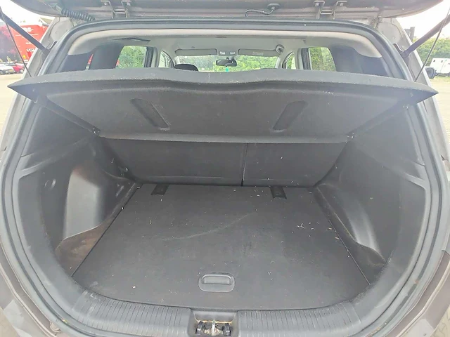 Hyundai ix20 1.6i go! car 2015 | n-175-kd - afbeelding 15 van  28