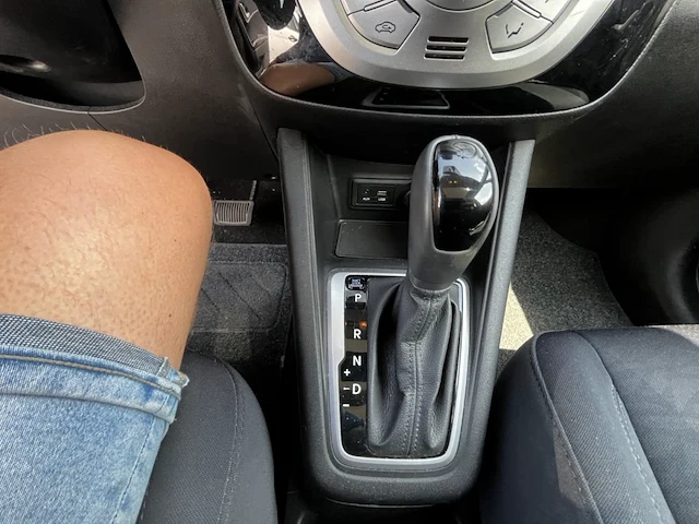 Hyundai ix20 1.6i joy 125 at, 2016 - afbeelding 2 van  25