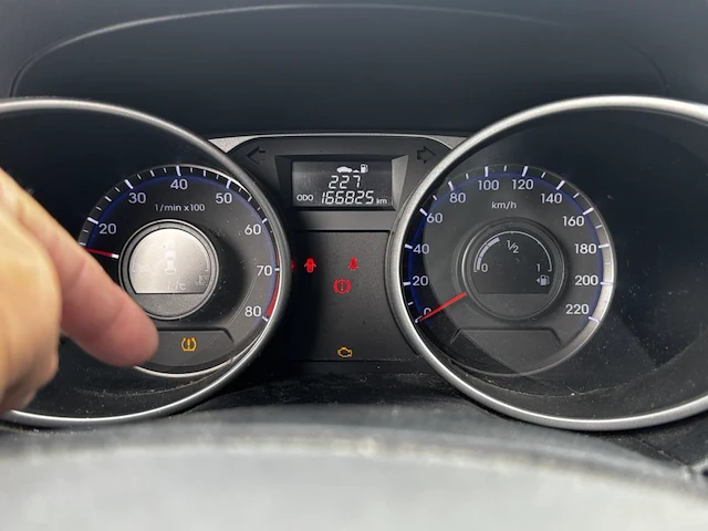 Hyundai ix35 pure plus,2015 - afbeelding 3 van  25