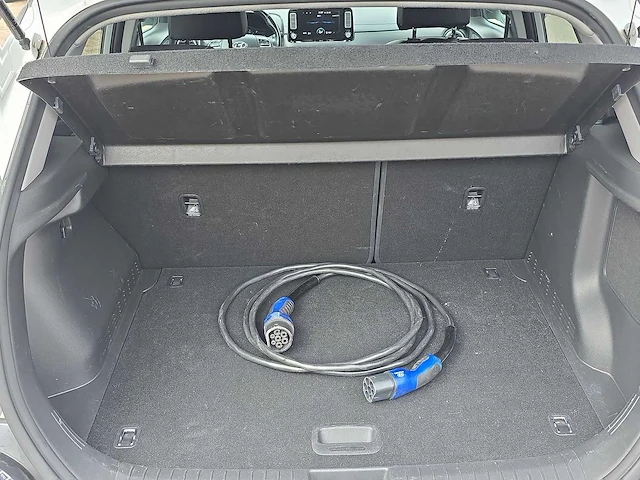 Hyundai kona ev premium 64 kwh 2019 | g-519-pf - afbeelding 17 van  27