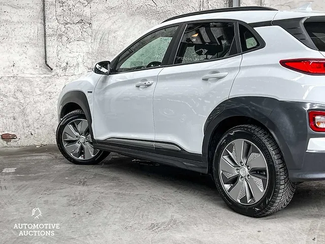 Hyundai kona ev premium 64 kwh 204pk 2019 (origineel-nl + 1e eigenaar), zf-719-j - afbeelding 17 van  51