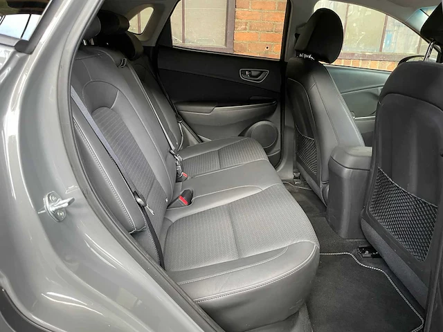 Hyundai kona ev premium 64 kwh 204pk 2019 (origineel-nl), zf-334-v - afbeelding 61 van  70