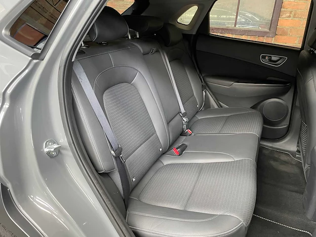 Hyundai kona ev premium 64 kwh 204pk 2019 (origineel-nl), zf-334-v - afbeelding 62 van  70