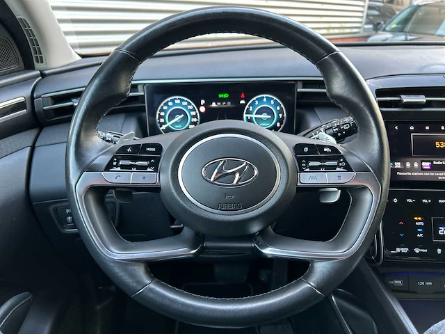 Hyundai tucson 1.6 t gdi hev comfort smart automaat; k-053-sk - afbeelding 2 van  23