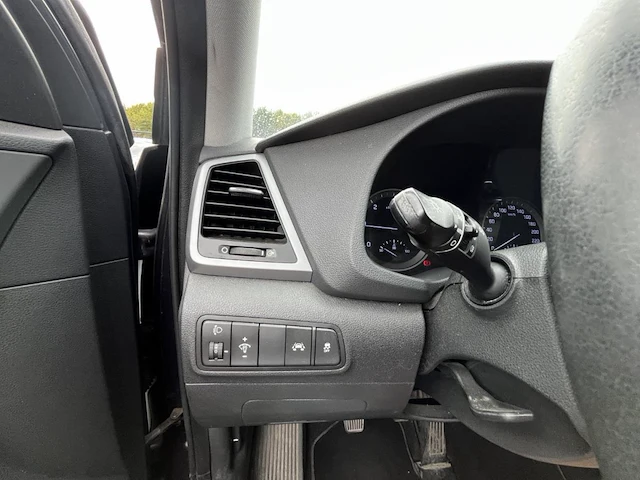 Hyundai tucson 1.7 crdi 2wd launch edition isg 115, 2015 - afbeelding 5 van  24