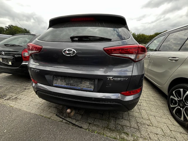 Hyundai tucson 1.7 crdi 2wd launch edition isg 115, 2015 - afbeelding 20 van  24
