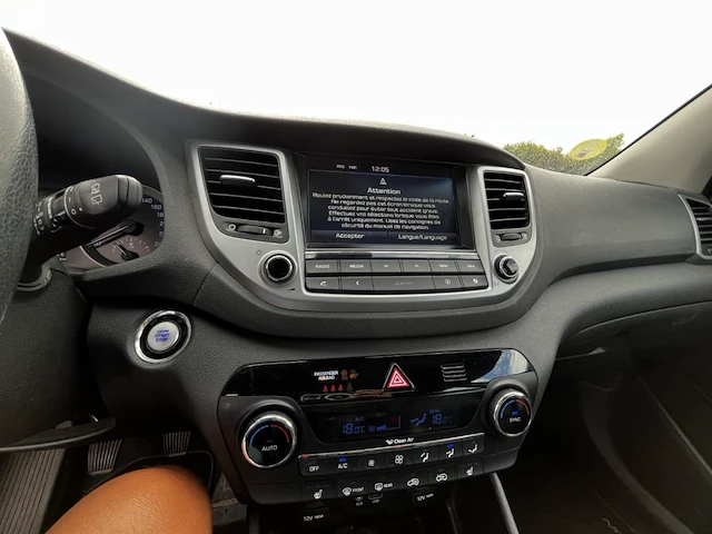 Hyundai tucson 1.7 crdi 2wd launch edition isg 115, 2015 - afbeelding 24 van  24