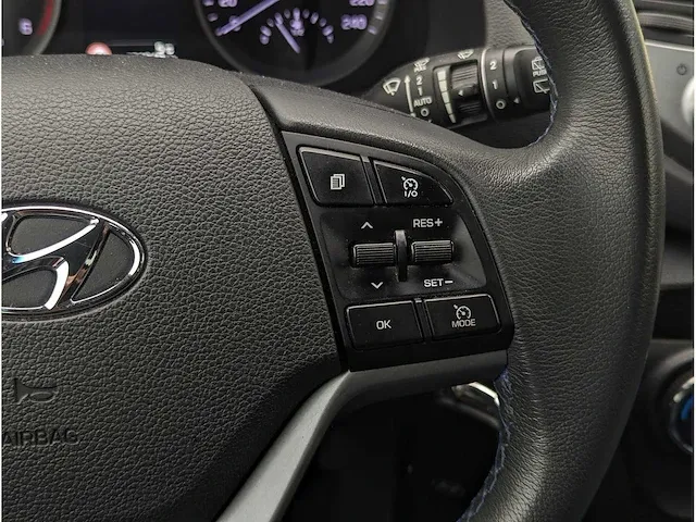 Hyundai tucson 1.7 crdi comfort | nv-149-p - afbeelding 12 van  40