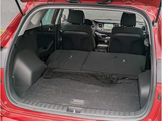 Hyundai tucson 1.7 crdi comfort | nv-149-p - afbeelding 33 van  40