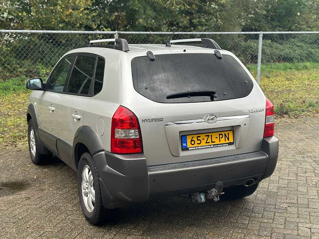 Hyundai tucson 2.0i style, 64-zl-pn - afbeelding 12 van  17