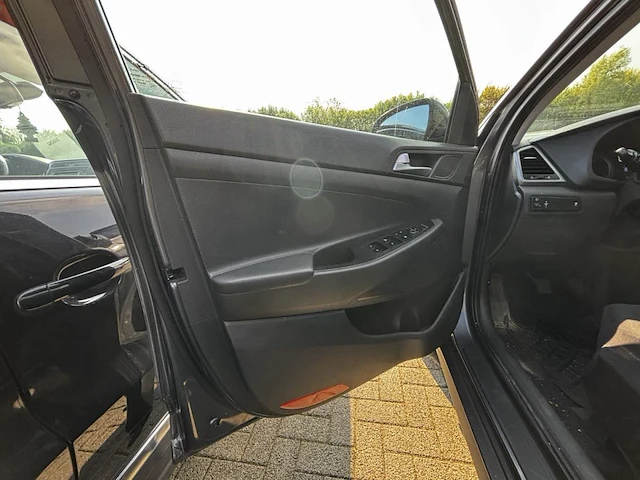 Hyundai tucson comfort plus crdi 115 2wd isg, 2017 - afbeelding 7 van  28