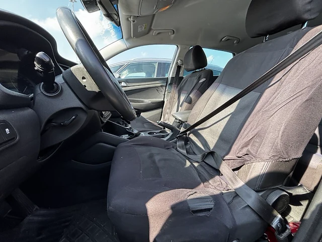 Hyundai tucson comfort plus crdi 115 2wd isg, 2017 - afbeelding 8 van  28