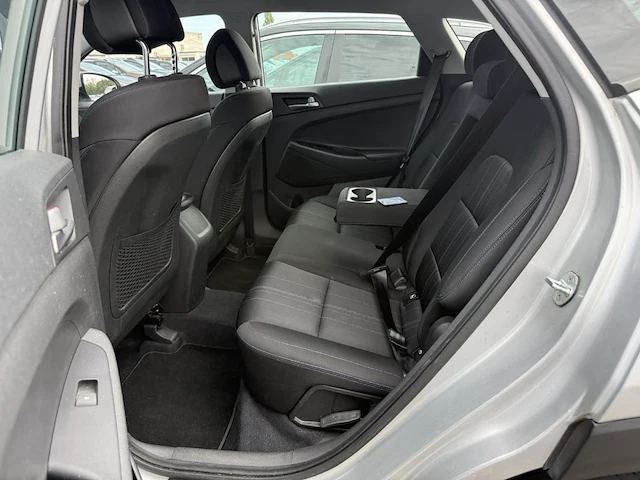 Hyundai tucson pure plus gdi 132 2wd isg,2017 - afbeelding 9 van  25
