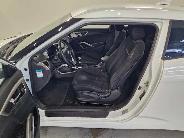 Hyundai veloster 1.6 gdi i-motion gz-184-p , gz-184-p - afbeelding 17 van  21