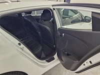 Hyundai veloster 1.6 gdi i-motion gz-184-p , gz-184-p - afbeelding 18 van  21