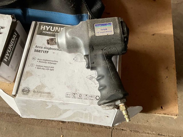 Hyunday accugereedschap (2x) - afbeelding 4 van  5