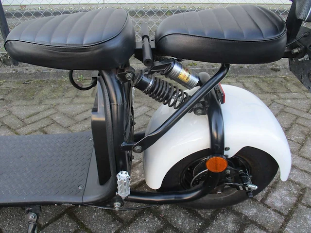 I-coco - lt-018 duo sit e chopper - snorscooter - e-scooter - afbeelding 8 van  15