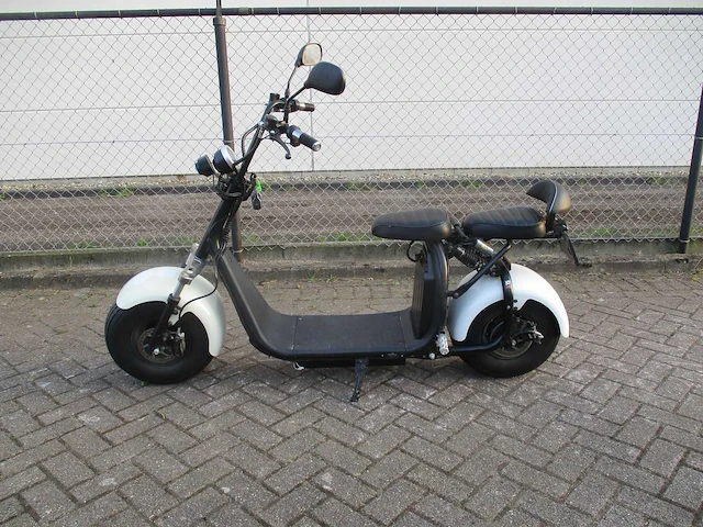 I-coco - snorscooter e chopper duo sit met dikke banden - lt-018 - e-scooter - afbeelding 1 van  12