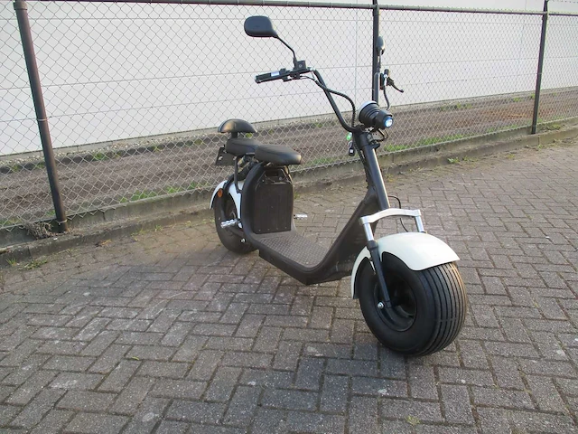 I-coco - snorscooter e chopper duo sit met dikke banden - lt-018 - e-scooter - afbeelding 8 van  12