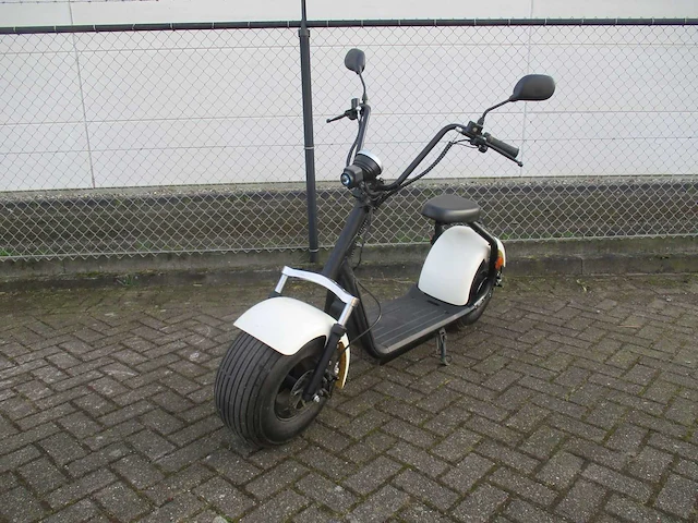 I-goo - e chopper snorscooter met dikke banden - lt019 - e-scooter - afbeelding 6 van  13