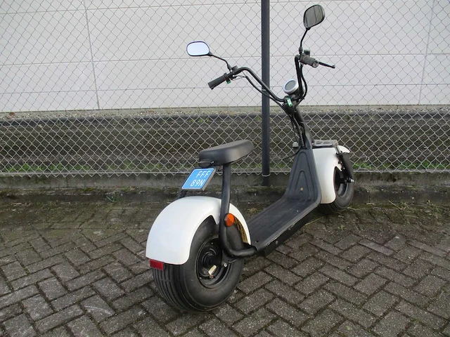 I-goo - e chopper snorscooter met dikke banden - lt019 - e-scooter - afbeelding 11 van  13