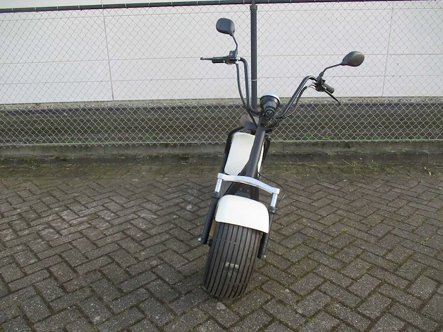I-goo - e chopper snorscooter met dikke banden - lt019 - e-scooter - afbeelding 7 van  13