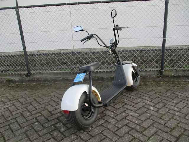 I-goo - e chopper snorscooter met dikke banden - lt019 - e-scooter - afbeelding 11 van  13