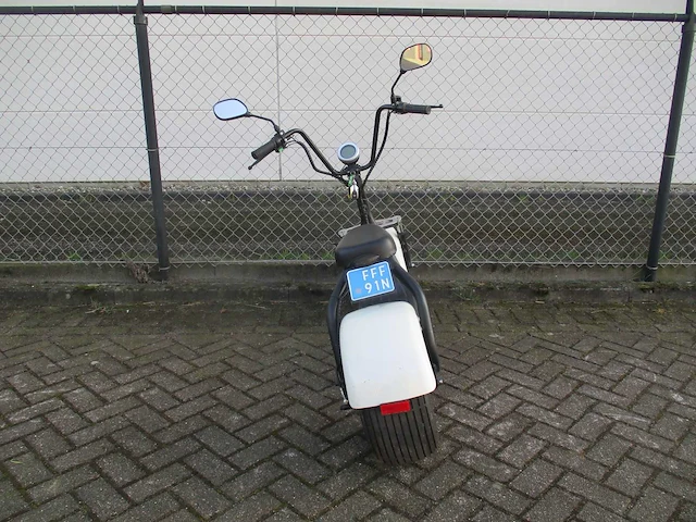 I-goo - e chopper snorscooter met dikke banden - lt019 - e-scooter - afbeelding 12 van  13